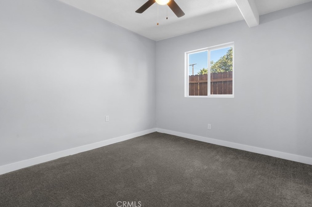 8620 Graham Ave, Los Angeles CA  90002-1431 exterior