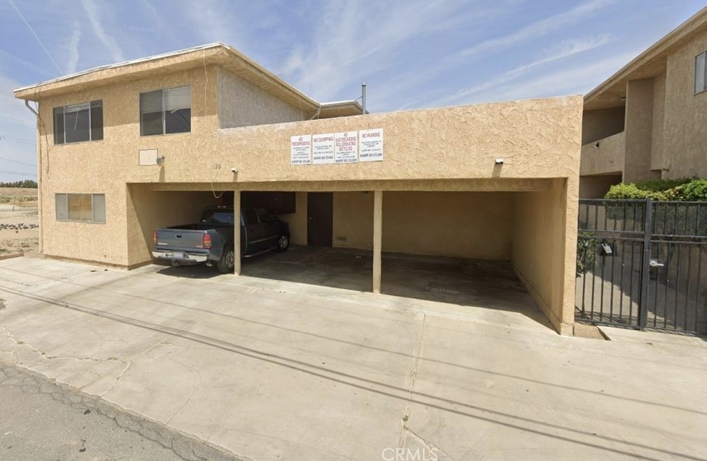 120 Avenue, Palmdale CA  93551-7800 exterior