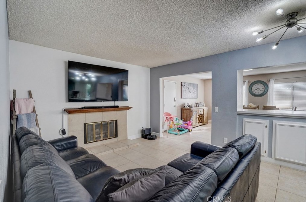 25511 Buckland Ln, Moreno Valley CA  92553-4832 exterior