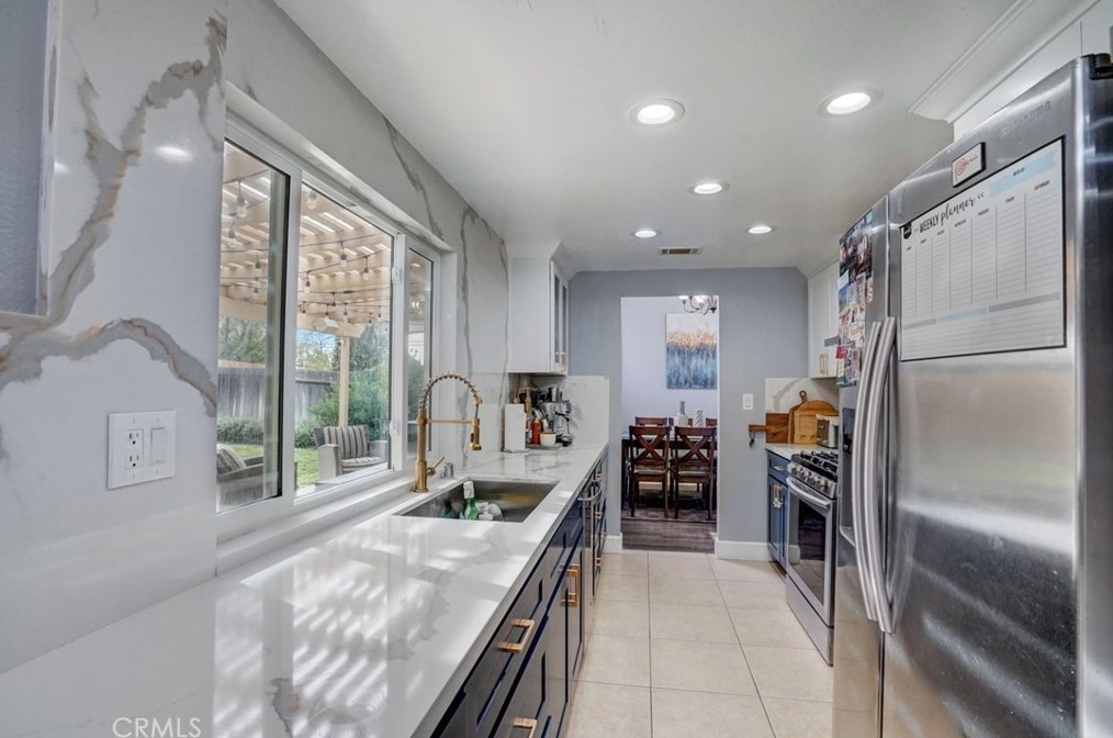25511 Buckland Ln, Moreno Valley CA  92553-4832 exterior