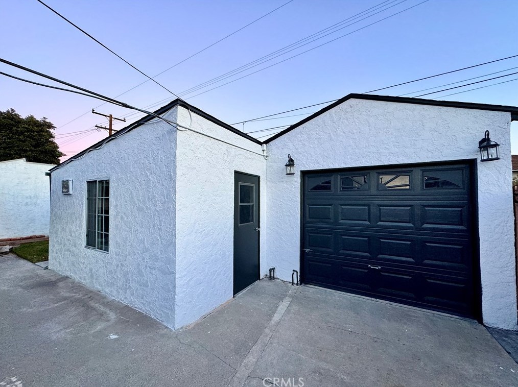 2226 Wilma Ave, Los Angeles CA  90040-3933 exterior