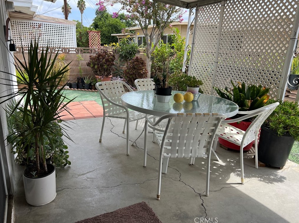 261 Vivian Ln, Hemet CA  92543-5934 exterior