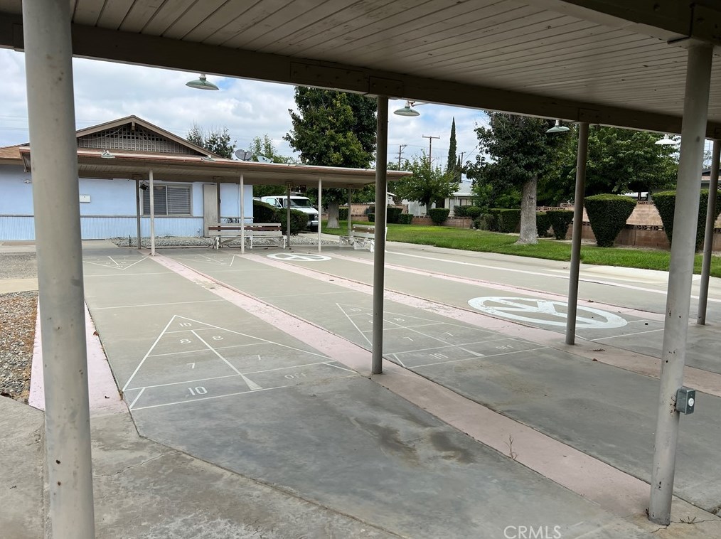 261 Vivian Ln, Hemet CA  92543-5934 exterior