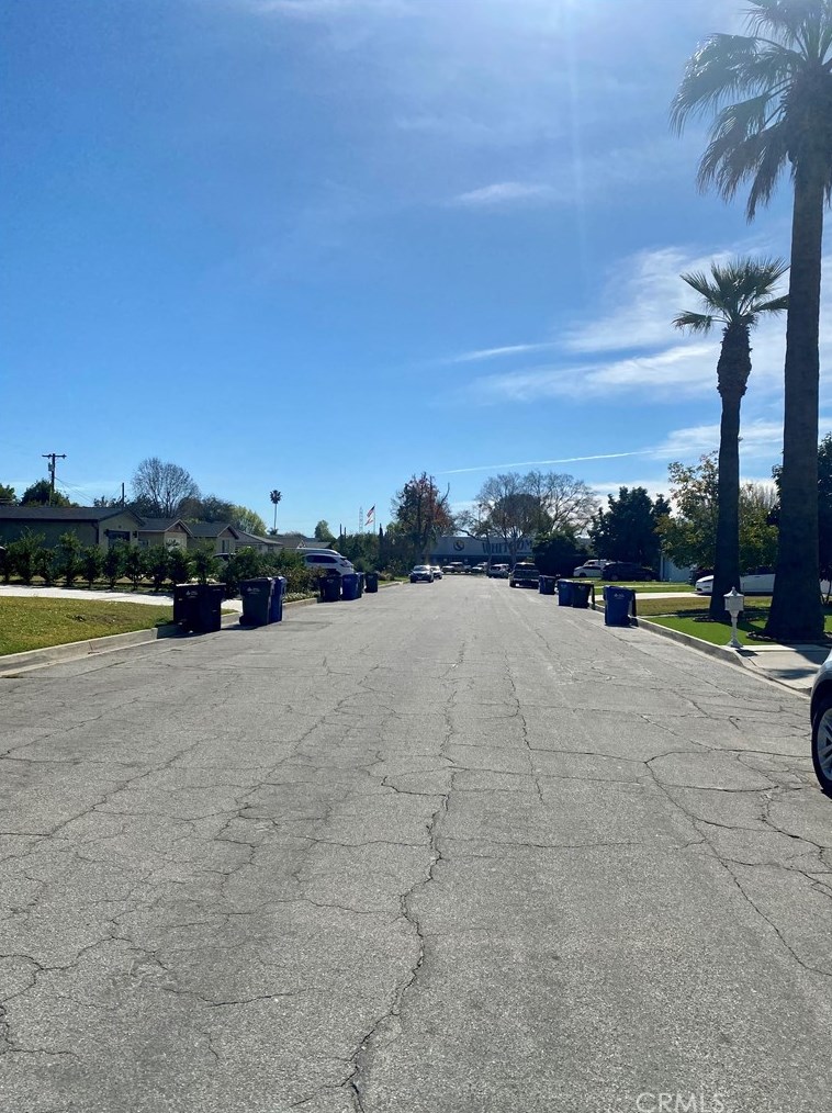 715 Washington Ave, Glendora CA  91740-4332 exterior