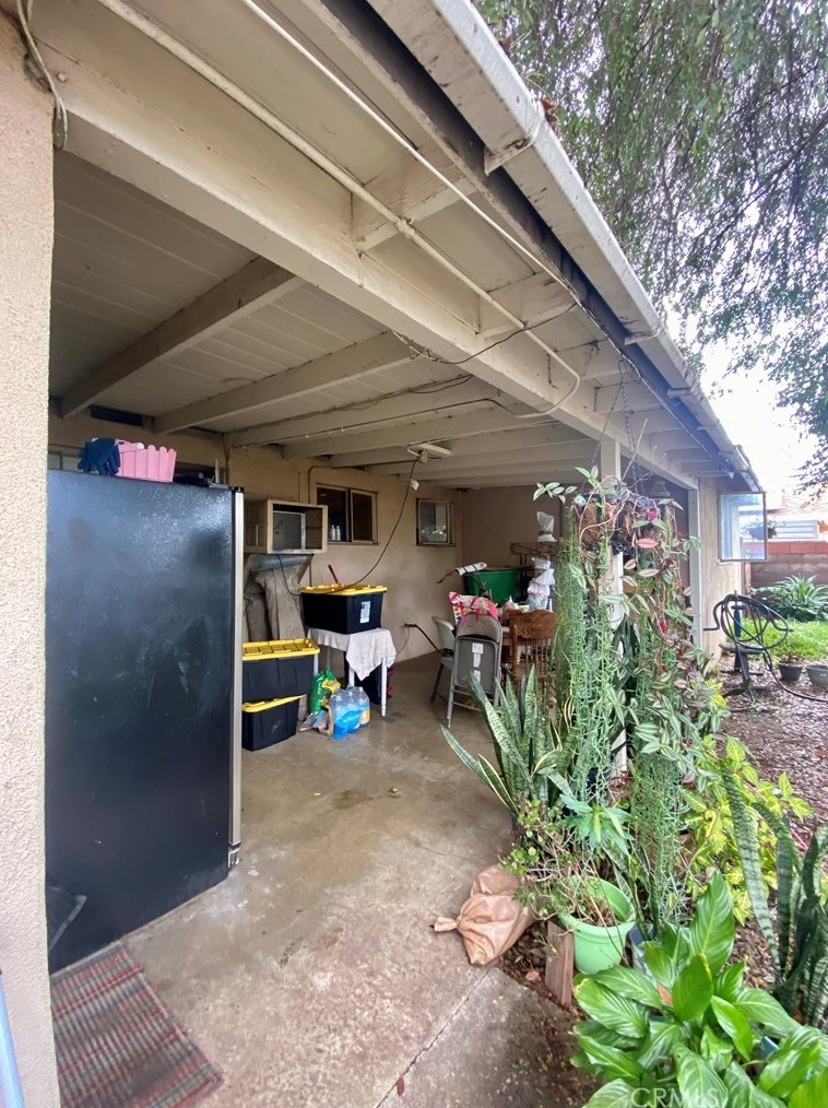 715 Washington Ave, Glendora CA  91740-4332 exterior