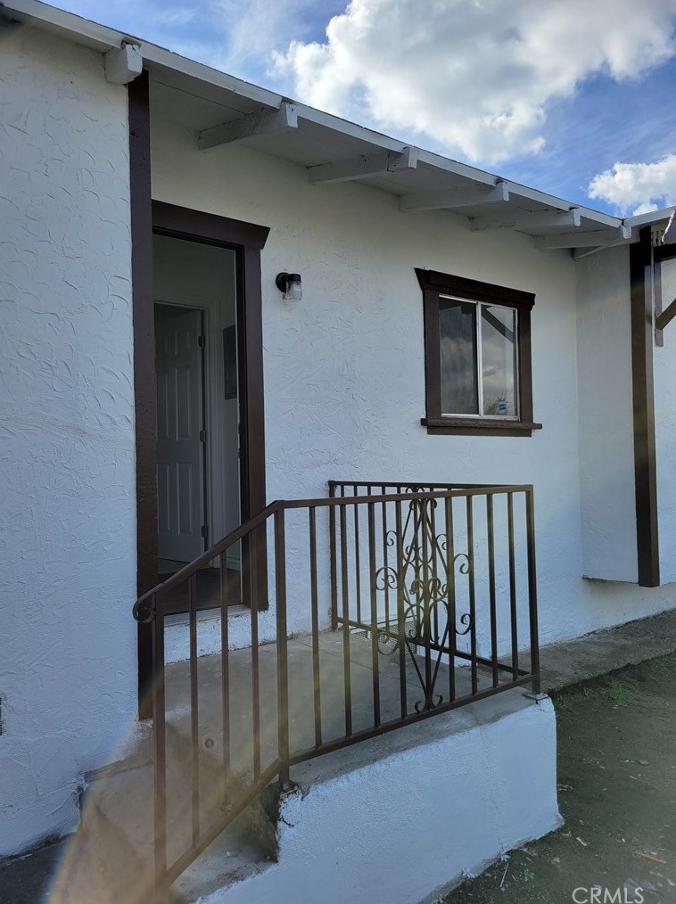4300 Lima St, Los Angeles CA  90011-3821 exterior