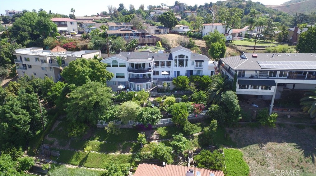 11832 Cir Dr, Whittier CA 90601-2352 exterior