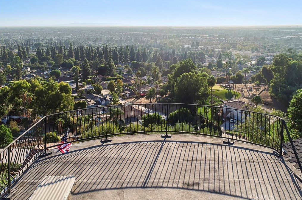 11832 Cir Dr, Whittier CA 90601-2352 exterior