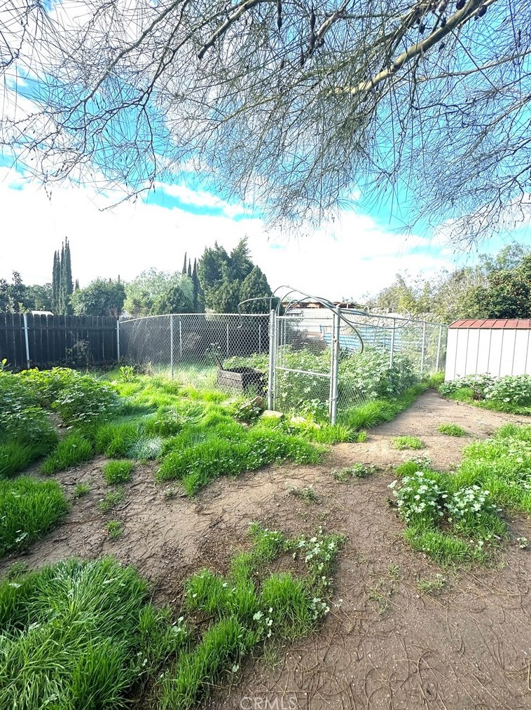 6047 Streeter Ave, Riverside CA  92504-1258 exterior