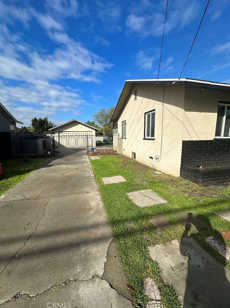 6047 Streeter Ave, Riverside CA  92504-1258 exterior