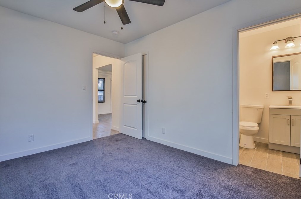 8334 Bell Ave, Los Angeles CA  90001-4021 exterior