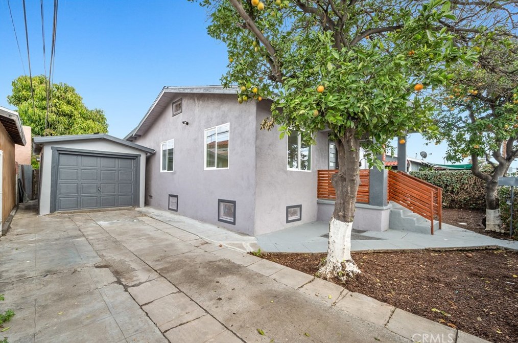 5015 Verona St, Los Angeles CA  90022-3920 exterior