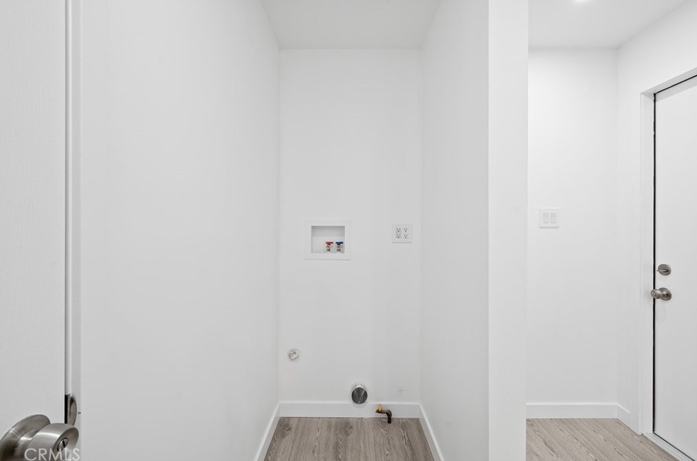 5015 Verona St, Los Angeles CA  90022-3920 exterior