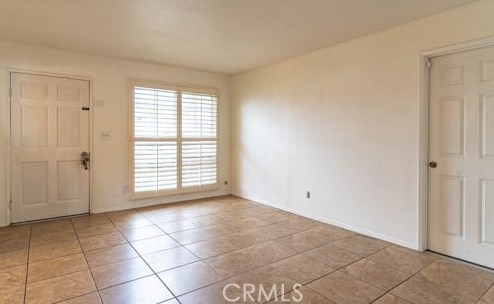 11948 Cedarvale St, Norwalk CA  90650-7258 exterior