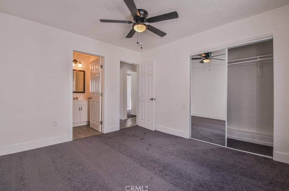 1124 84 Pl, Los Angeles CA  90001-3722 exterior