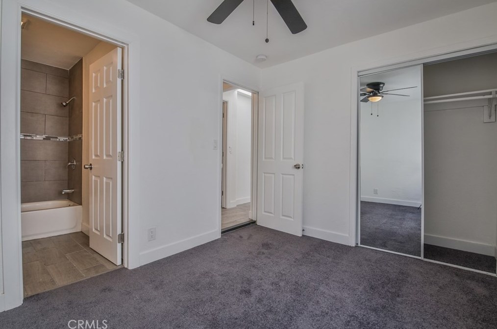 1124 84 Pl, Los Angeles CA  90001-3722 exterior
