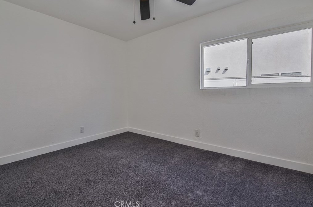 1124 84 Pl, Los Angeles CA  90001-3722 exterior