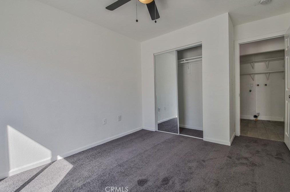 1124 84 Pl, Los Angeles CA  90001-3722 exterior