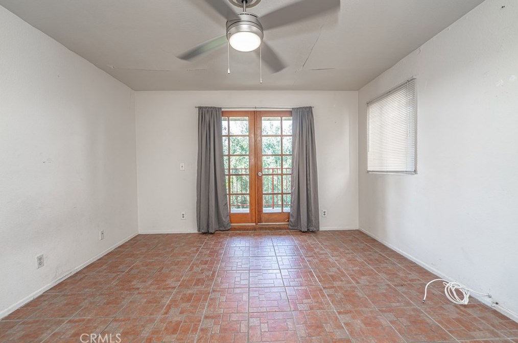 2027 Lemoyne St, Los Angeles CA  90026-1901 exterior