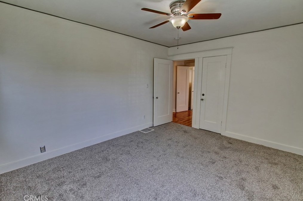 1721 68th St, Los Angeles CA  90001-2049 exterior