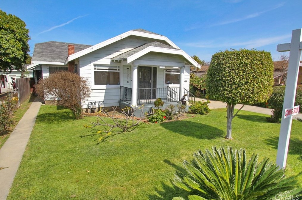 1721 68th St, Los Angeles CA  90001-2049 exterior