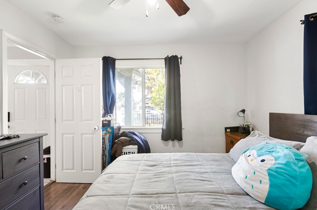 1170 71st St, Los Angeles CA 90003-1837 exterior