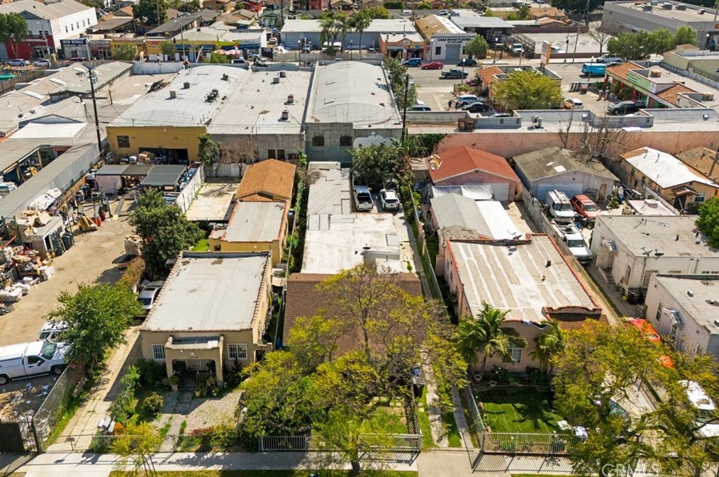 1170 71st St, Los Angeles CA 90003-1837 exterior