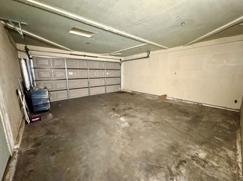 9711 Bandera St, Los Angeles CA  90002-3012 exterior