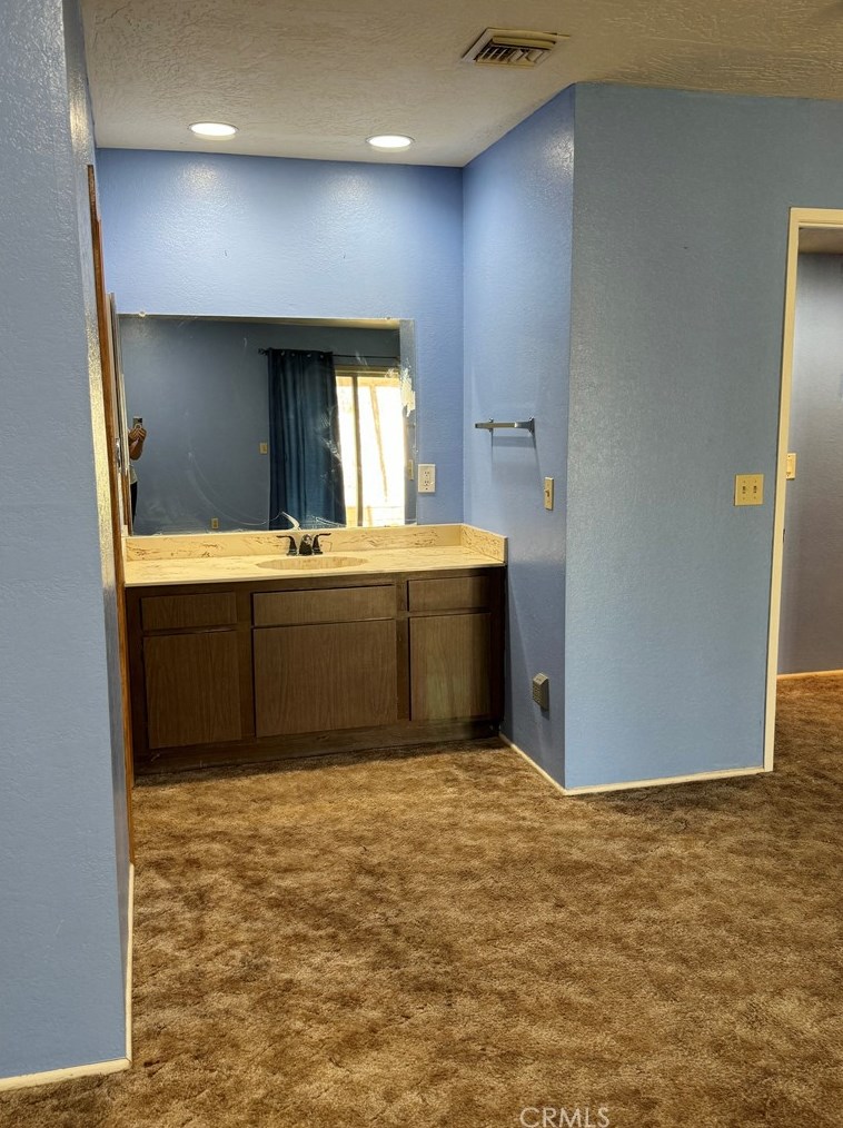 1341 Tara St, Barstow CA  92311-5552 exterior