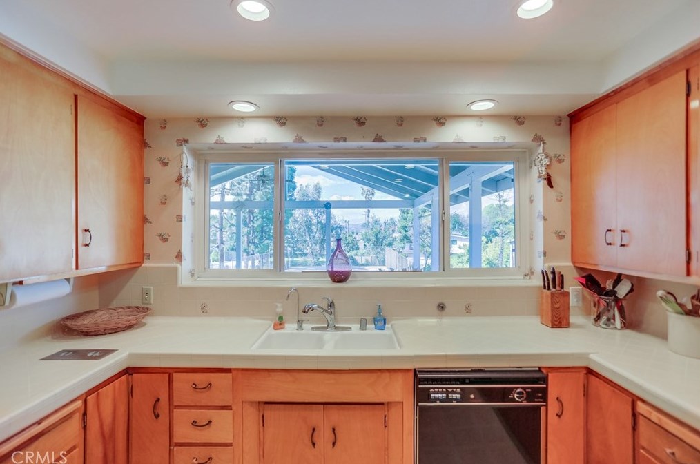 15257 Campina Ln, La Mirada CA  90638-1401 exterior