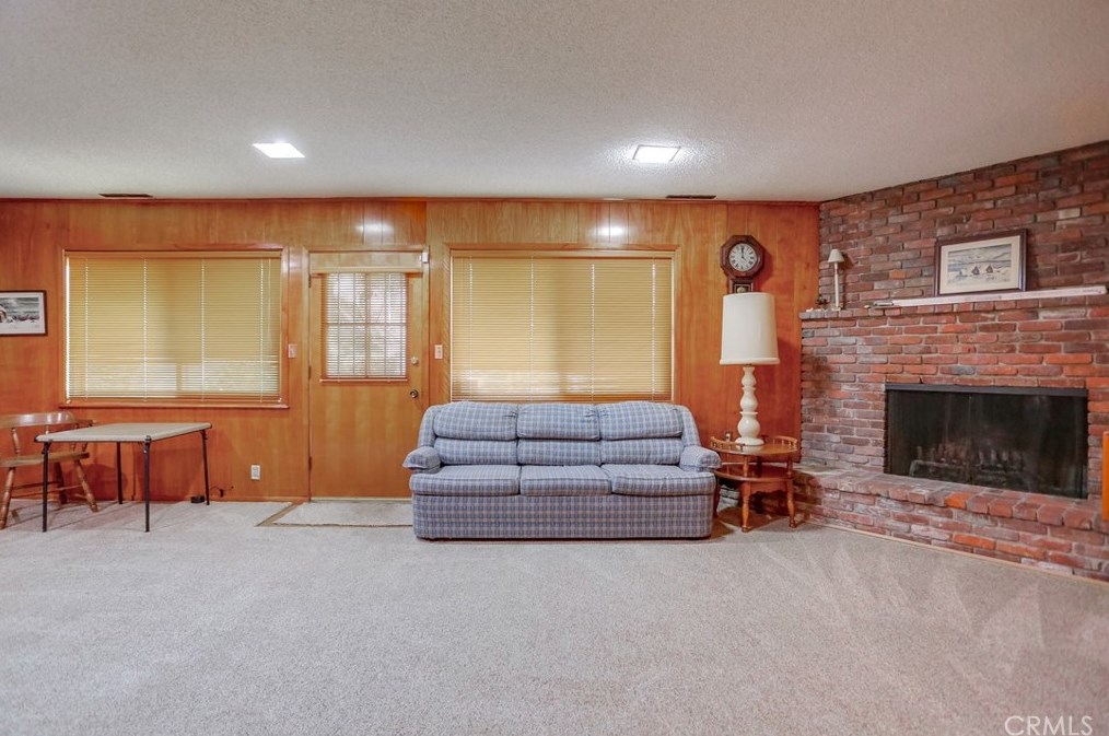 15257 Campina Ln, La Mirada CA  90638-1401 exterior