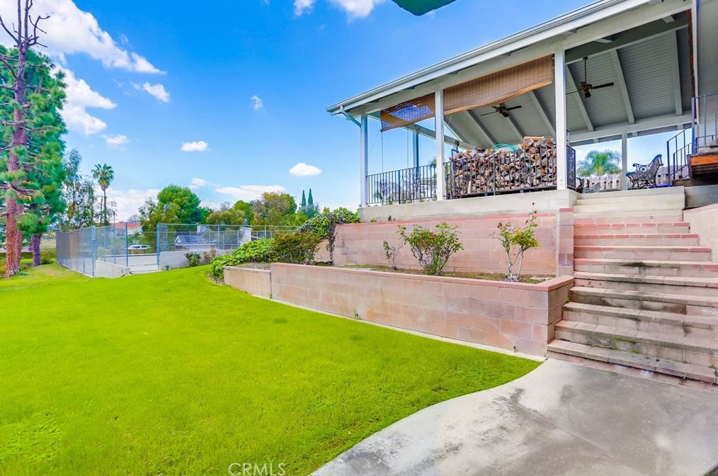 15257 Campina Ln, La Mirada CA  90638-1401 exterior