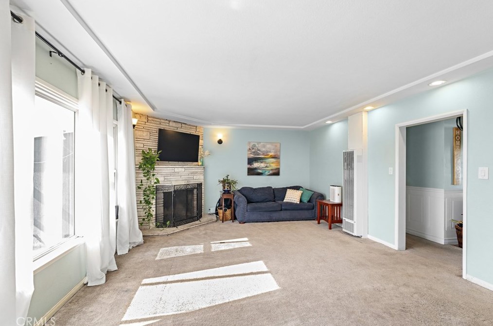 11242 Ringwood Ave, Whittier CA  90670-4342 exterior