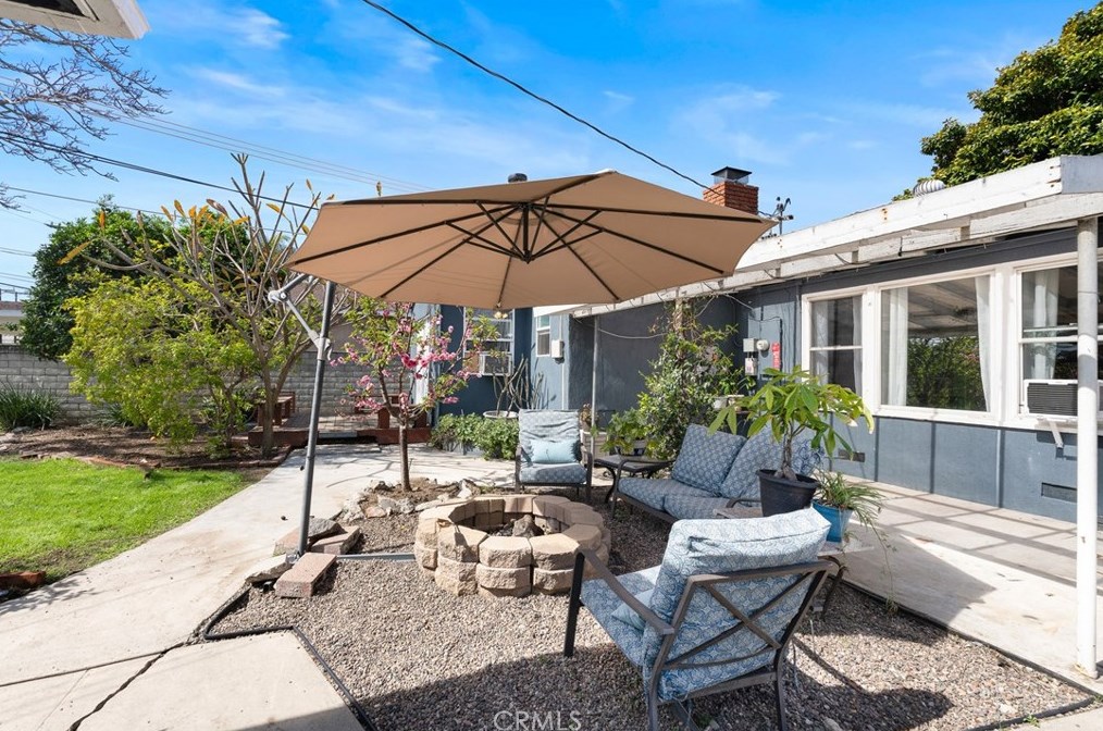 11242 Ringwood Ave, Whittier CA  90670-4342 exterior