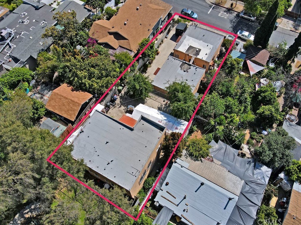 2001 Berkeley Ave, Los Angeles CA  90026-2987 exterior