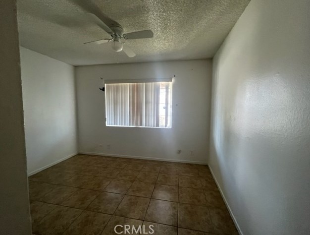 2200 Pinon Springs Cir, Bakersfield CA  93309-4455 exterior