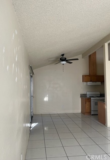 2200 Pinon Springs Cir, Bakersfield CA  93309-4455 exterior