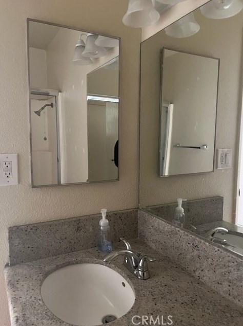 2200 Pinon Springs Cir, Bakersfield CA  93309-4455 exterior