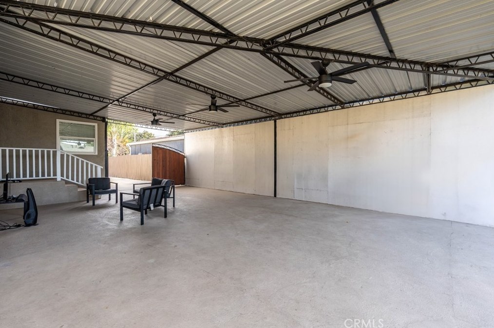 1406 108th St, Los Angeles CA  90047-4944 exterior