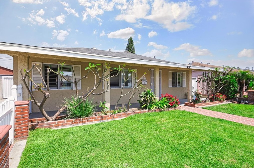 13112 Dalwood Ave, Norwalk CA  90650-5621 exterior