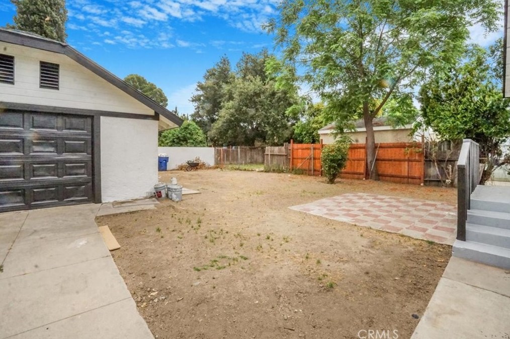 3987 Mtn Vw Ave, San Bernardino CA  92405-2371 exterior