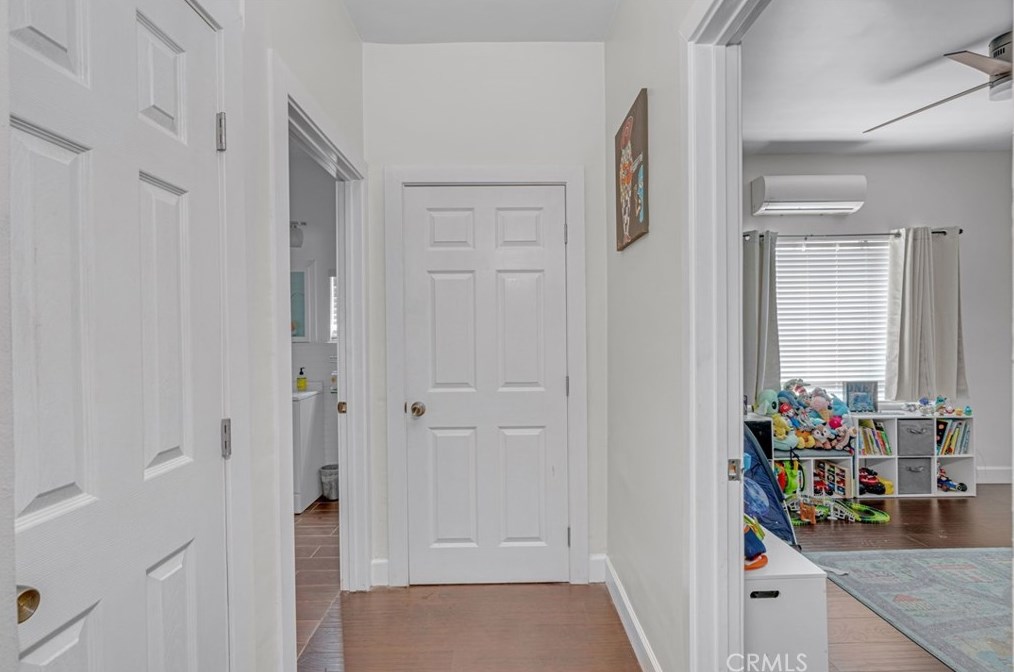 4323 Honduras St, Los Angeles CA  90011-3818 exterior