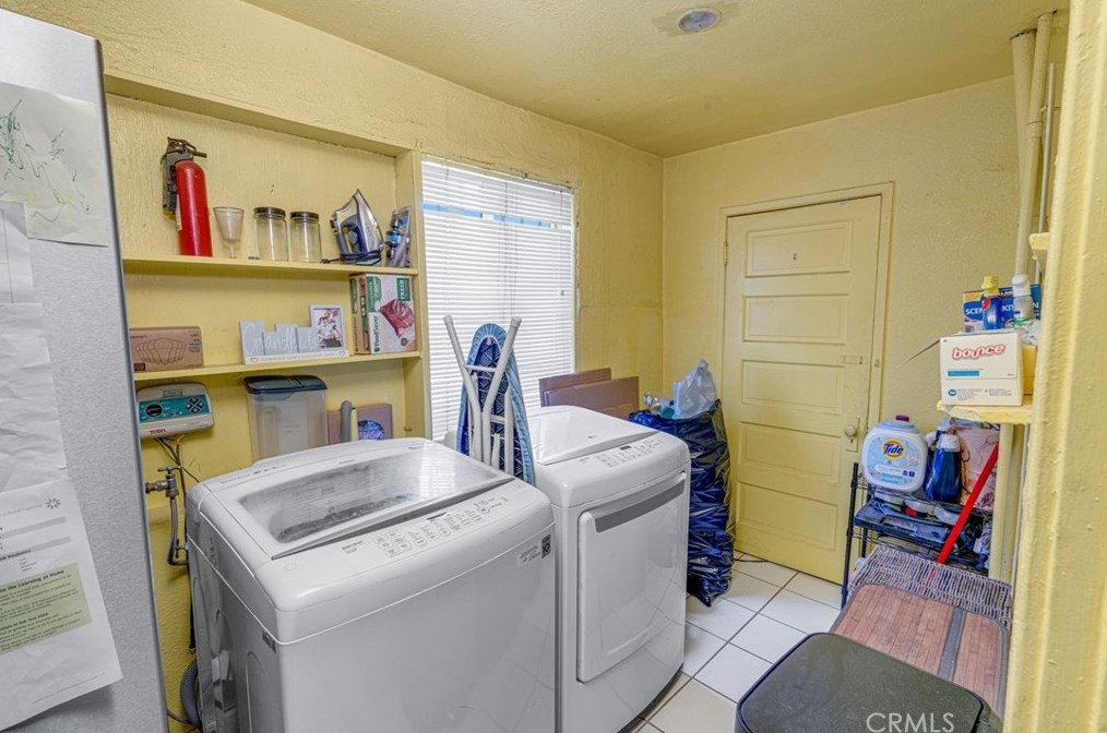 4323 Honduras St, Los Angeles CA  90011-3818 exterior