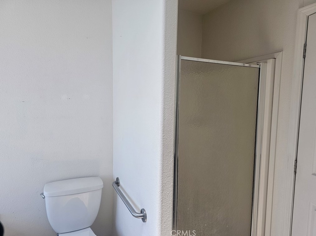 220 Elk St, Hemet CA  92543-6908 exterior