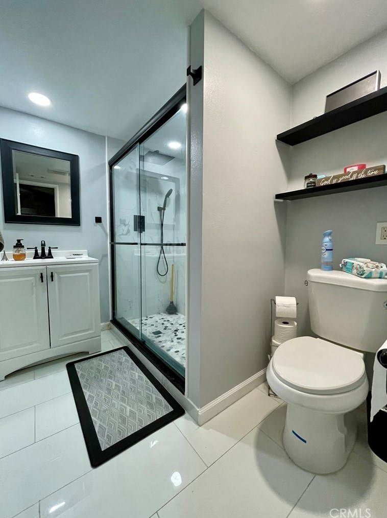 527 Montebello Pl, Hemet CA  92543-7255 exterior