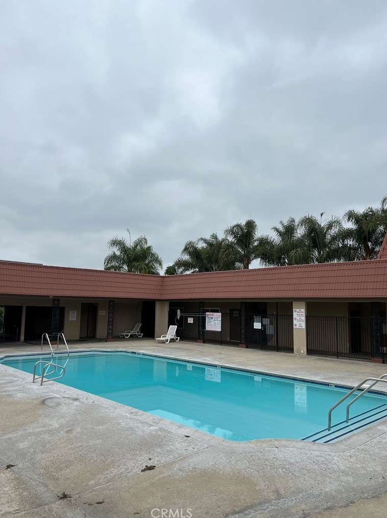 300 Rampart St, Orange CA  92868-1851 exterior