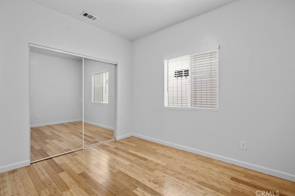 8213 Morton Ave, Los Angeles CA  90001-3541 exterior