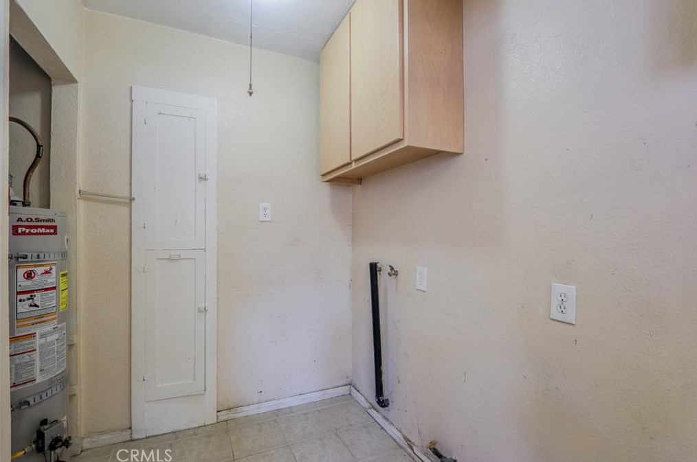 6545 Gaviota Ave, Long Beach CA  90805-2524 exterior