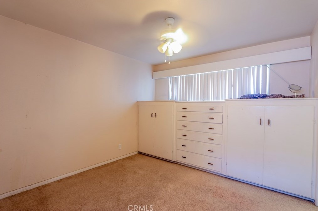 6545 Gaviota Ave, Long Beach CA  90805-2524 exterior