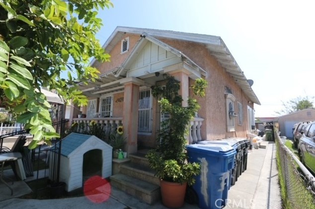 344 84 Pl, Los Angeles CA  90003-3106 exterior